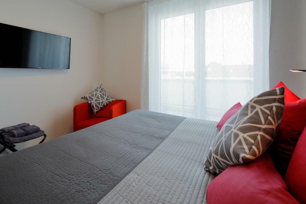 Penthouse-Appartements Freiburg Bagian luar foto